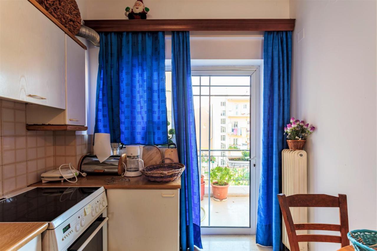 Bright Comfy Flat Near The Beach & The City Center Kalamata Exterior photo