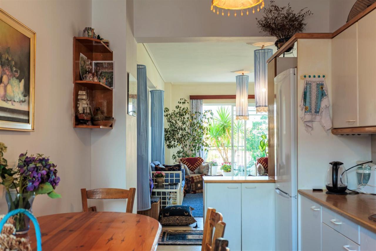 Bright Comfy Flat Near The Beach & The City Center Kalamata Exterior photo